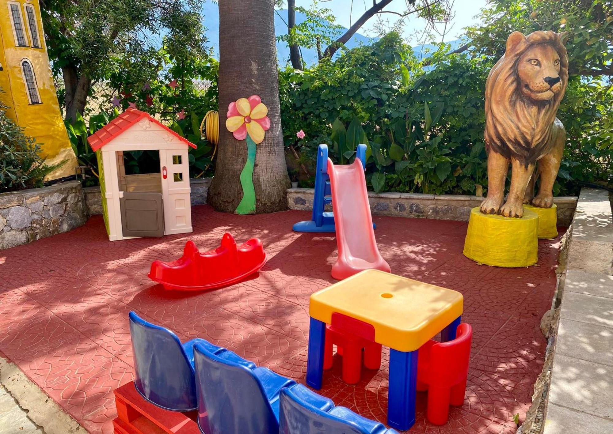 Poledas Apartments ゲオルギオポリス エクステリア 写真